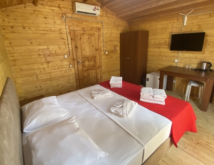 Коттедж 2-местный 1-комнатный - Гранд отель «Абхазия» Гагра